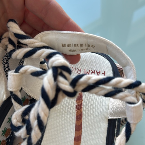 Farm Rio Pineapple Embroidered Platform Sandal Size 10 - Picture 12 of 16